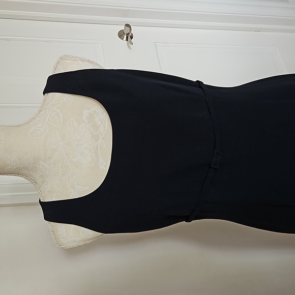 Vince Camuto Cocktail Dress, perfect for wedding guest or formal dinning. - Picture 2 of 4